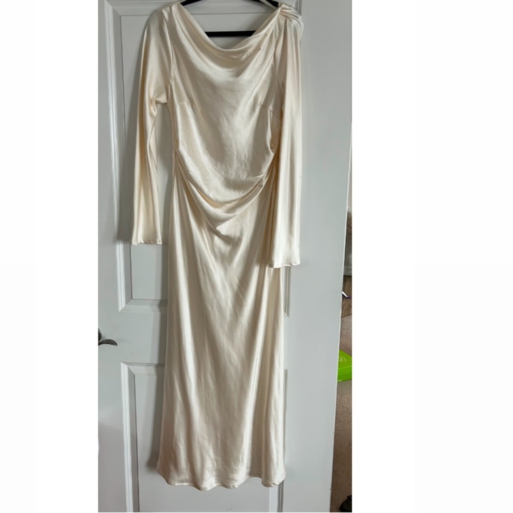 Selfie Leslie Cream Asymmetrical Ruched Gown